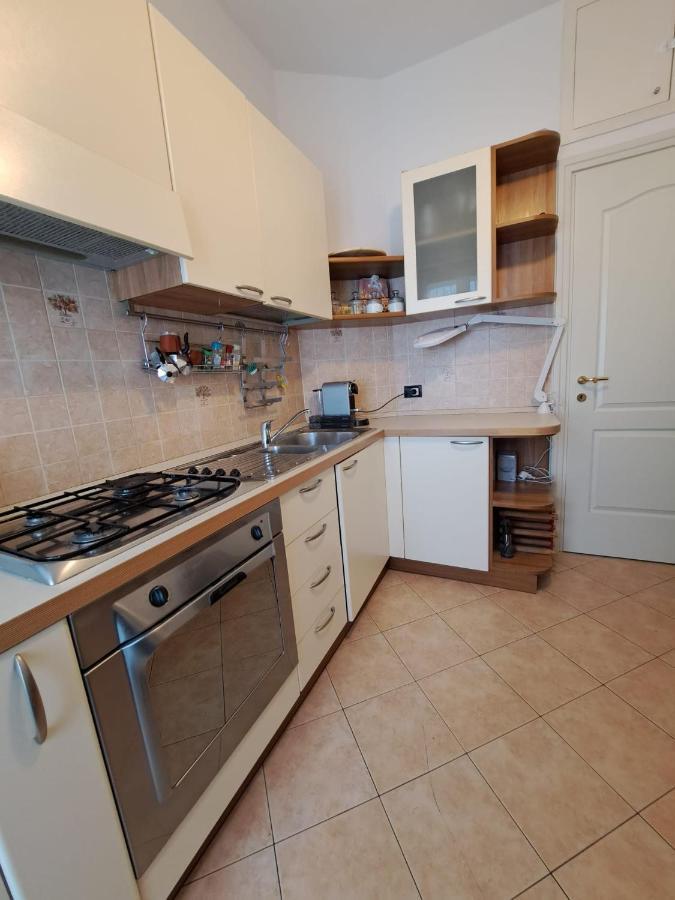 Appartement Fancy Monique à Milan Extérieur photo